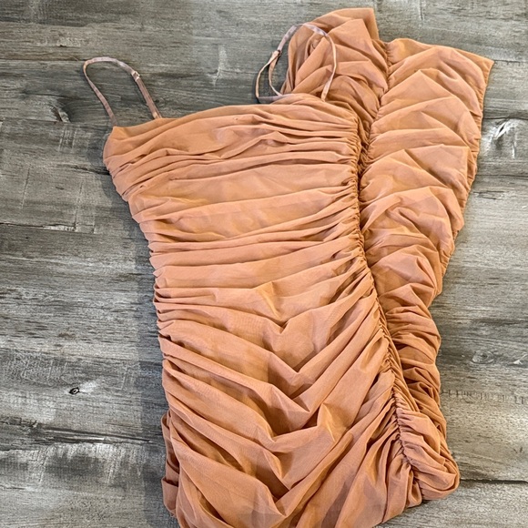 House of Cb Elegant Tan Ruched Dress - Picture 2 of 4